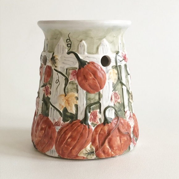 Yankee Candle Fall Thanksgiving Tart Wax Warmer - Picture 2 of 9